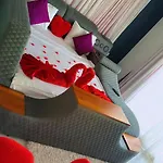 Mutlu Tatil Villasi *