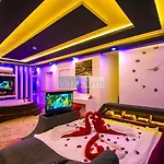 Mutlu Tatil Villasi