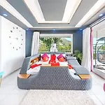 Mutlu Tatil Villasi *