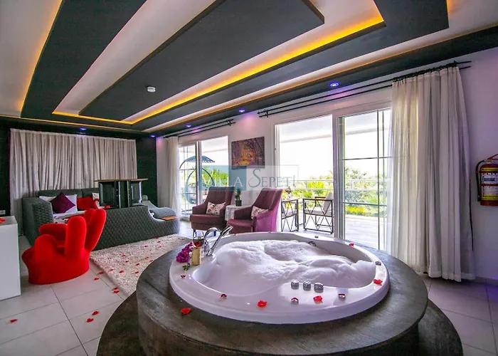 Mutlu Tatil Villasi Kas