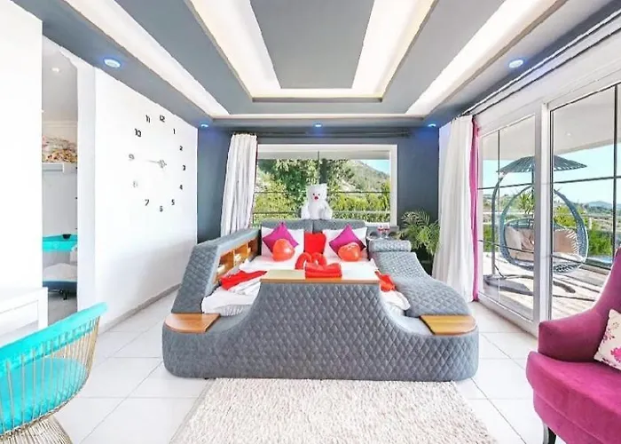 Mutlu Tatil Villasi *